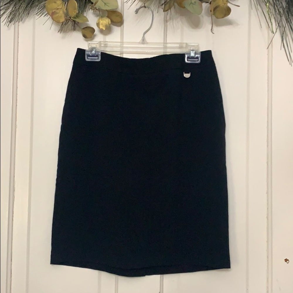 Women’s Skirt